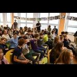 4. 11. 2025 – Čtenářská štafeta ZŠ (Foto: Kryštof Krtička)