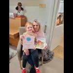 Babičky a dědečkové čtou dětem (Foto: )